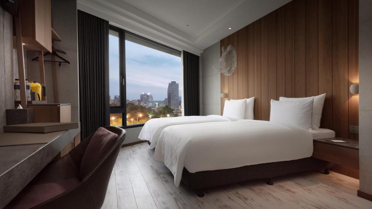 Brio Hotel Гаосюн Екстер'єр фото
