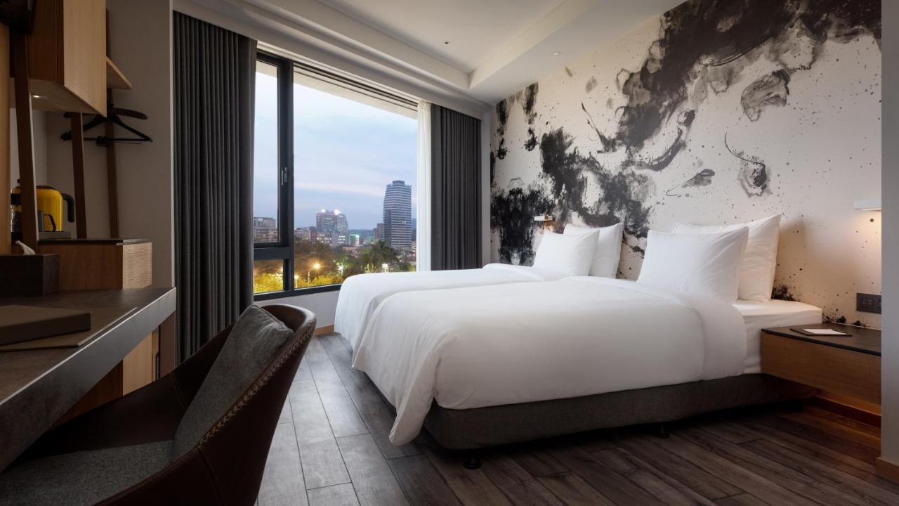 Brio Hotel Гаосюн Екстер'єр фото