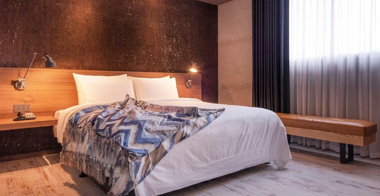 Brio Hotel Гаосюн Екстер'єр фото